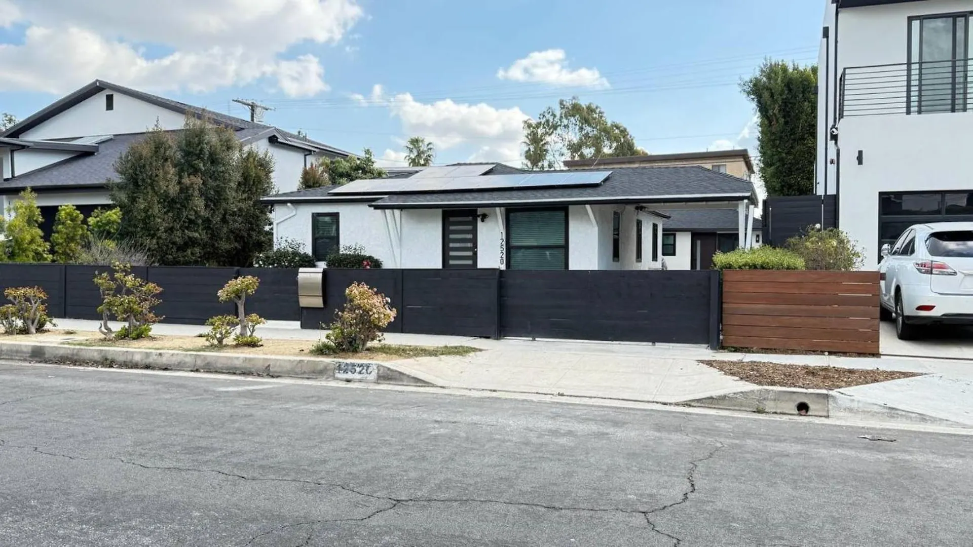 Apartment Modern Studio Stylish &Cozy Ieft Unit Los Angeles