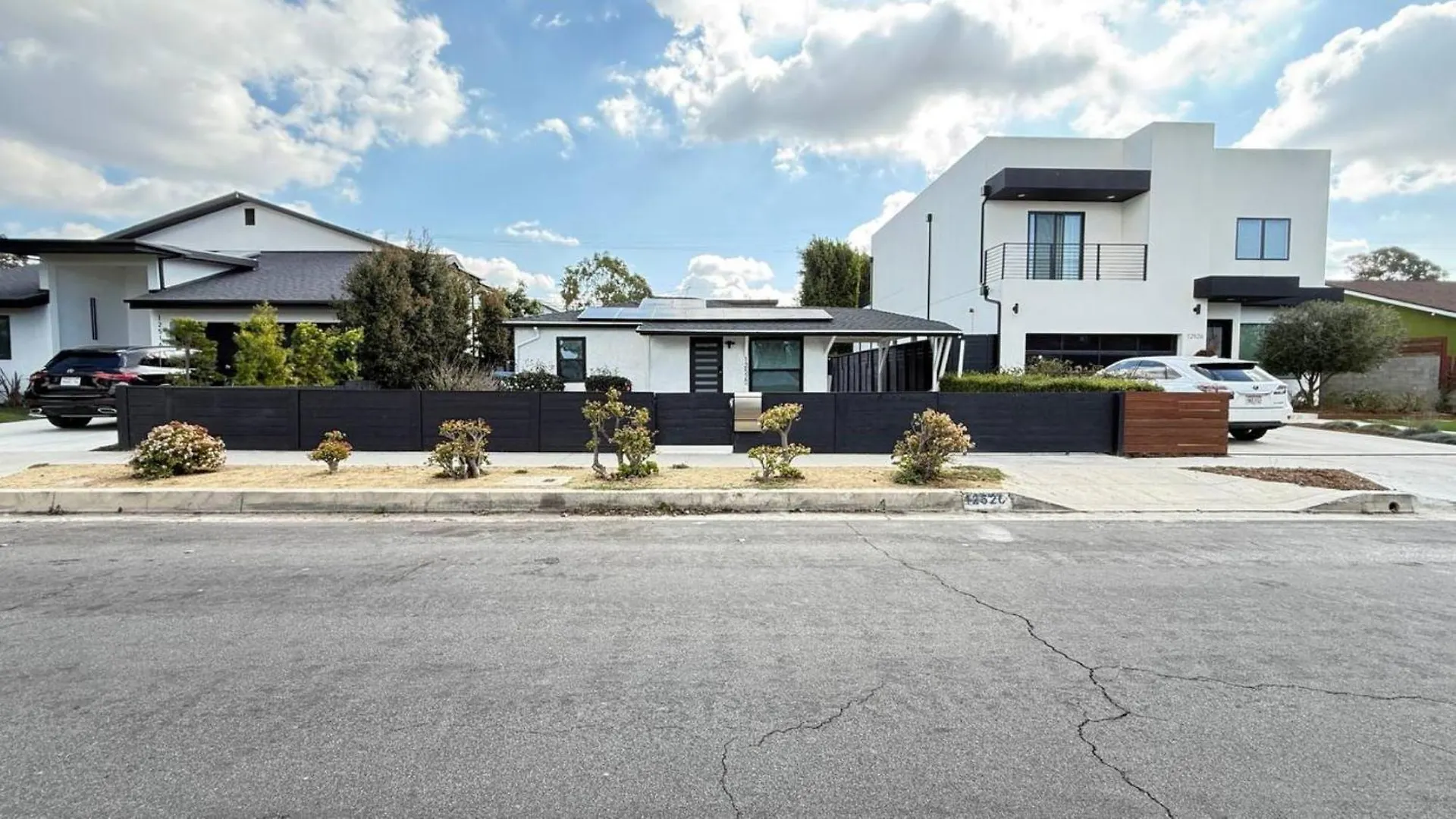 Modern Studio Stylish &Cozy Ieft Unit Los Angeles 0*,  United States